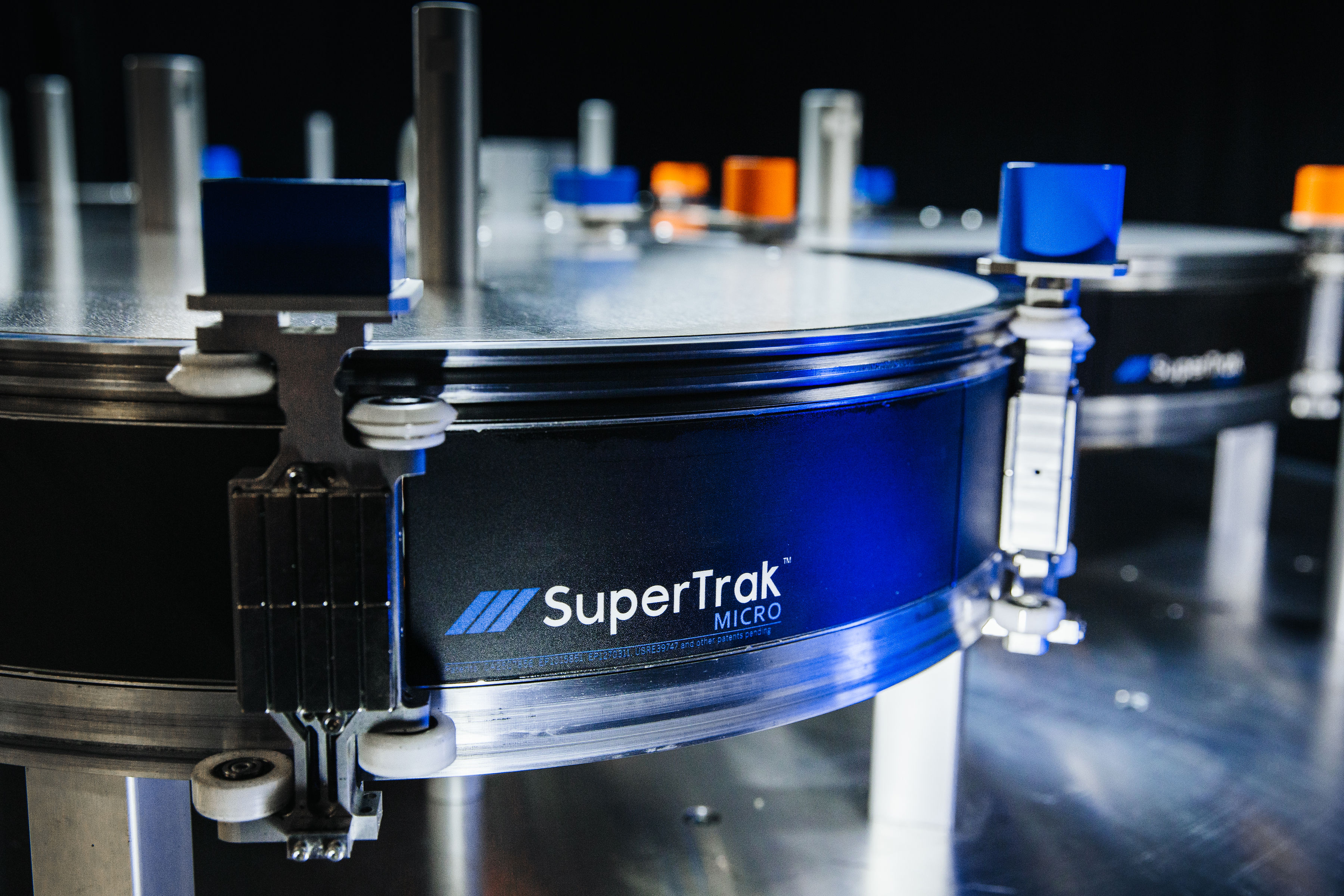 Close up view of SuperTrak MICRO™ at an end curve